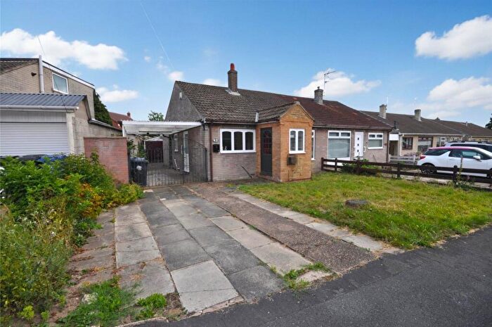 3 Bedroom Semi-Detached Bungalow For Sale In Park Crescent, Thorne, Doncaster, DN8