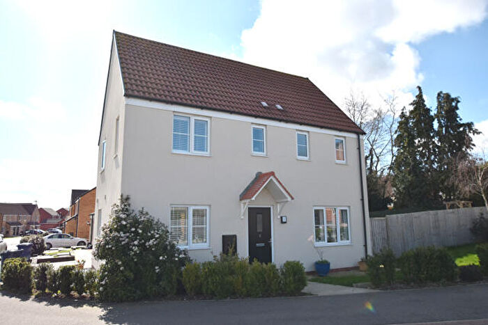 3 Bedroom Detached House To Rent In Whitney Drive, Yaxley, PE7