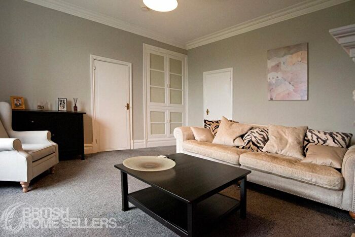 3 Bedroom Terraced House For Sale In Wellhead, Winewall, Colne, Lancashire, BB8