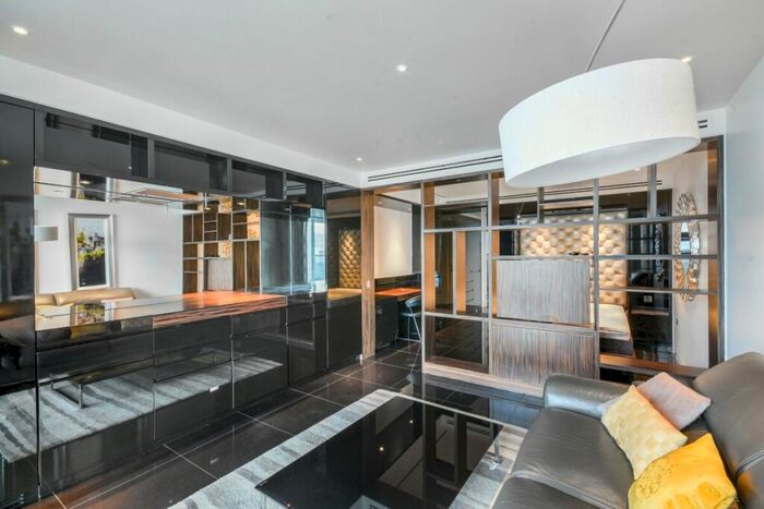 Apartment To Rent In Moor Lane London, EC2Y