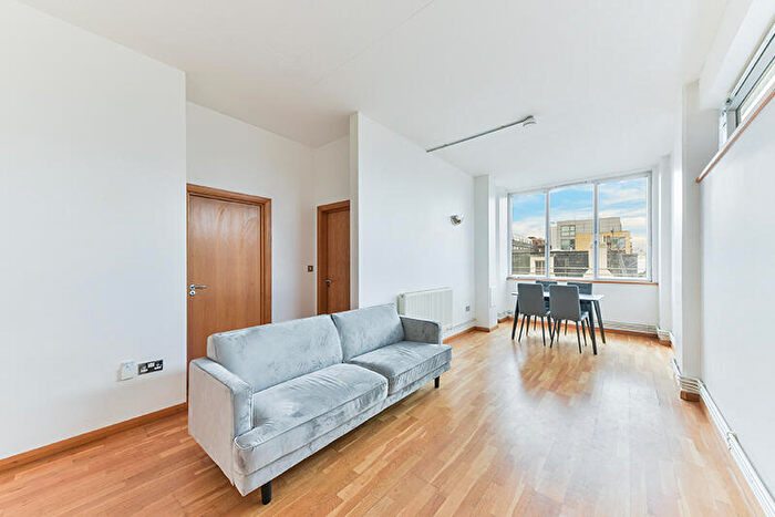 2 Bedroom Apartment To Rent In Ability Plaza, Dalston London, E8