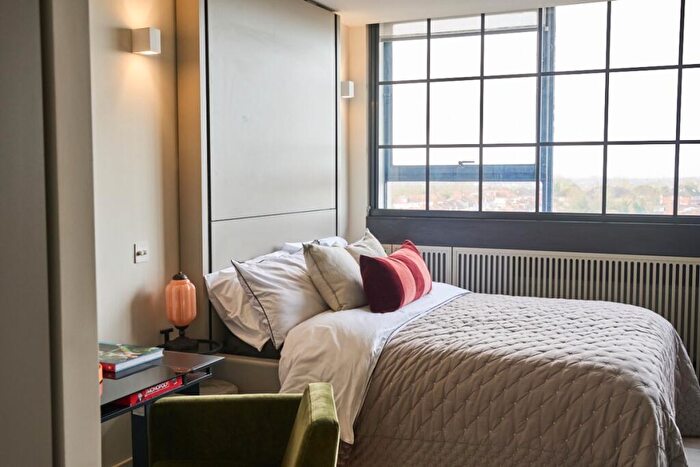 Flat To Rent In Stadium Way Wembley, HA9