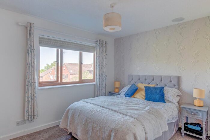 4 Bedroom Detached House For Sale In Underwood Close, Callow Hill, Redditch, Worcestershire, B97