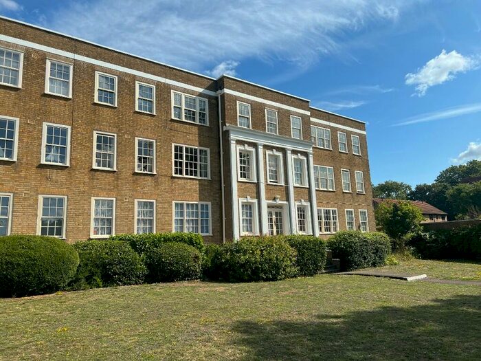 2 Bedroom Flat To Rent In Parkside Vanbrugh Fields, SE3