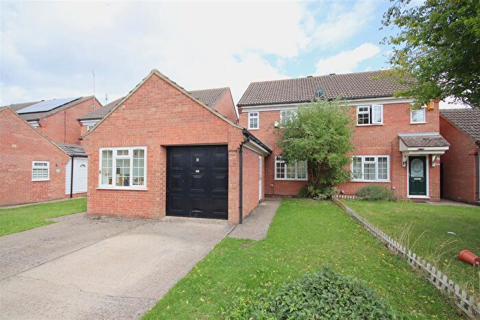 3 Bedroom Property To Rent In Headington Drive, Cherry Hinton, CB1