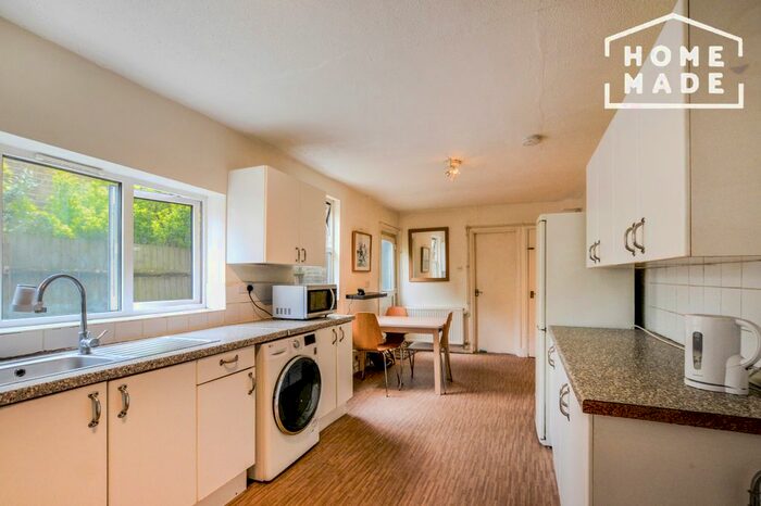 4 Bedroom Semi-Detached House To Rent In Williams Grove, London, N22