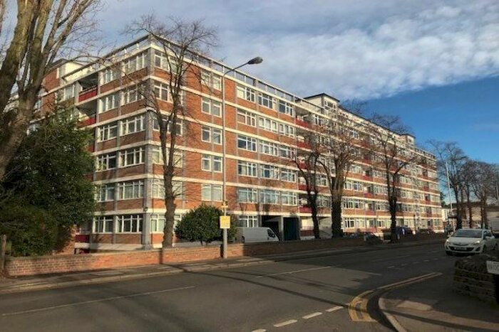 1 Bedroom Flat To Rent In Rivermead, Nottingham, NG2