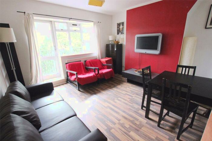 4 Bedroom Apartment To Rent In Padstow House, Three Colt Street, London, E14