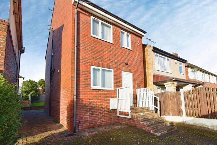 3 Bedroom Detached House For Sale In Woodthorpe Road, Sheffield, S13