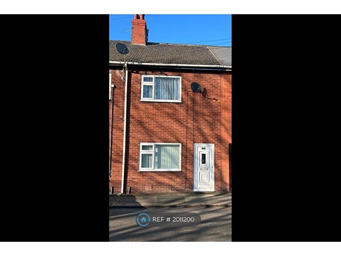 2 Bedroom Terraced House To Rent In Queen St, Rotherham, S63