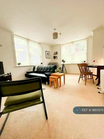 1 Bedroom Flat To Rent In Dagger Lane, Hull, HU1