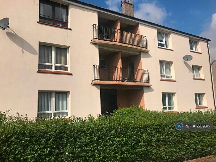 2 Bedroom Flat To Rent In Ballindean Terrace, Dundee, DD4