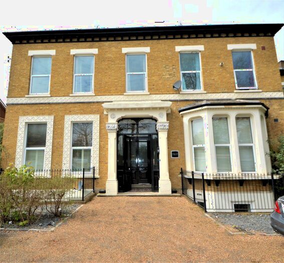 2 Bedroom Flat To Rent In Haling Court, Haling Park Road, South Croydon, CR2