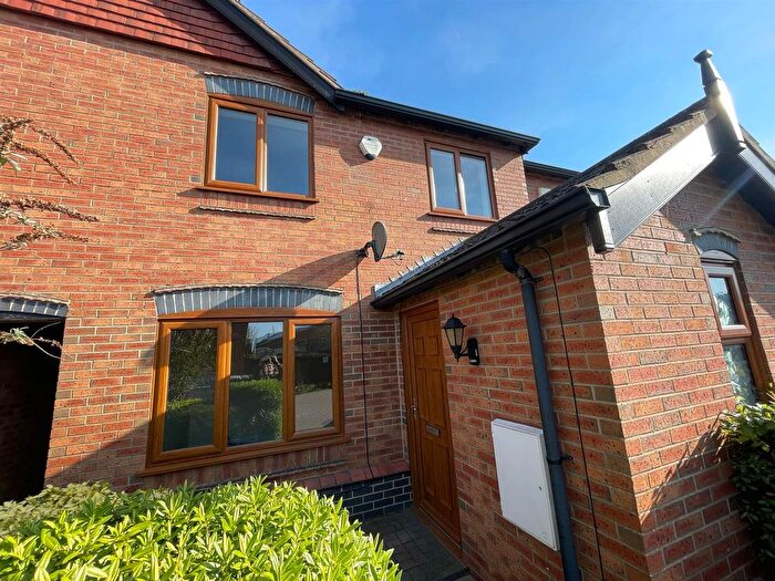 3 Bedroom End Of Terrace House To Rent In Michael Foale Lane, Louth, LN11