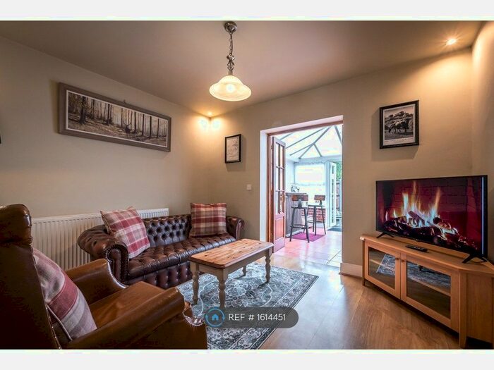 2 Bedroom Semi-Detached House To Rent In Lyndhurst Road, Ashurst, Southampton, SO40