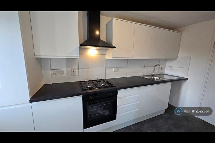 1 Bedroom Flat To Rent In Fishermead, Milton Keynes, MK6