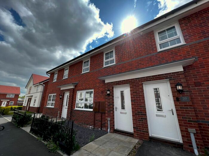 3 Bedroom Terraced House To Rent In Thruxton Avenue, Wolverhampton, WV10