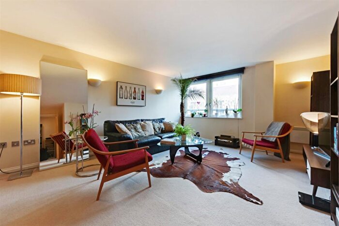 2 Bedroom Flat To Rent In Great Dover Street, London, SE1