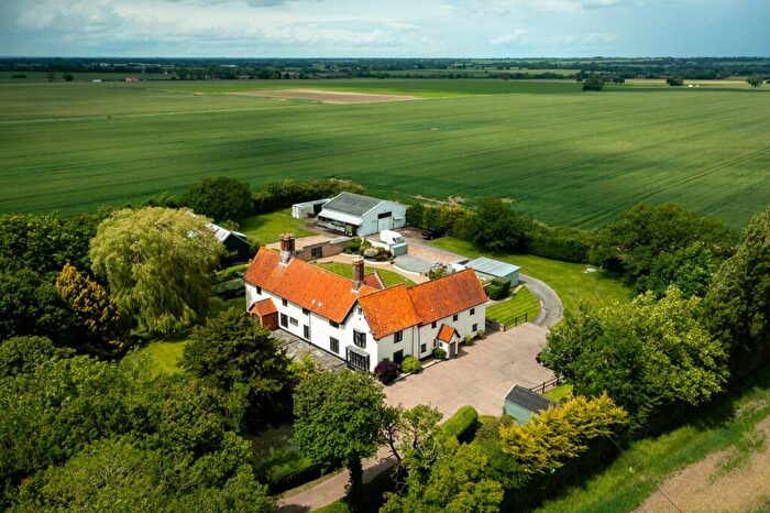 5 Bedroom Detached House For Sale In Chain Free In Tibenham, NR16