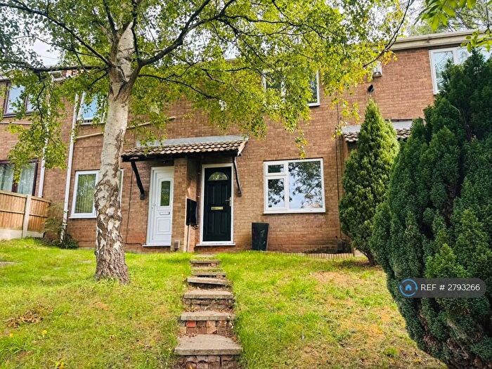 2 Bedroom Terraced House To Rent In Landmere Gardens, Nottingham, NG3
