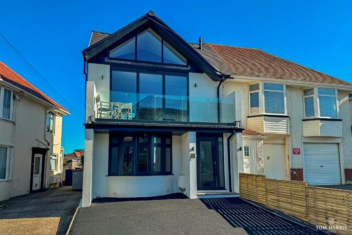 3 Bedroom House For Sale In Grange Road, Bournemouth, Dorset, BH6