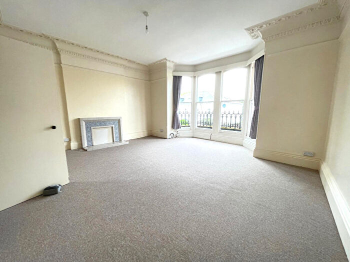 2 Bedroom Apartment To Rent In Rowlands Road, Worthing, BN11