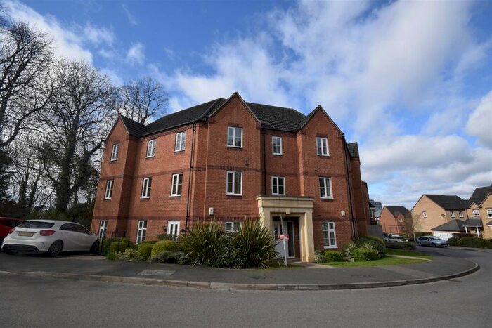 2 Bedroom Flat To Rent In Highfields Park Drive, Derby, Derbyshire, DE22