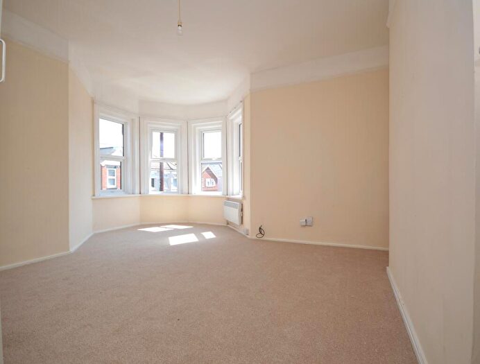 1 Bedroom Flat To Rent In Boscombe, BH1