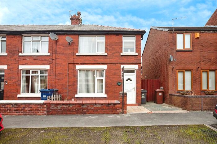2 Bedroom End Of Terrace House For Sale In Clarence Street, Leyland, Lancashire, PR25