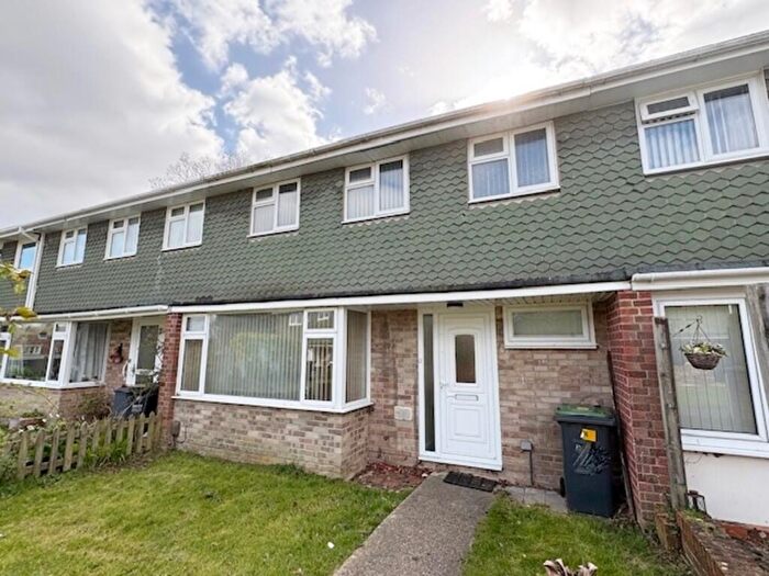 3 Bedroom Terraced House To Rent In Maralyn Avenue, Waterlooville, PO7