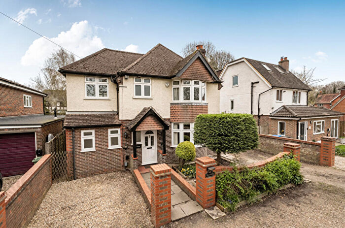 4 Bedroom Detached House For Sale In Egley Road, Woking, Surrey, GU22