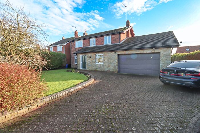 5 Bedroom Detached House For Sale In Sands Lane, Hunmanby, YO14