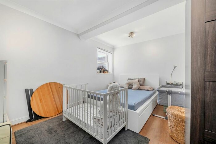 1 Bedroom Flat To Rent In Cotswold Street, West Norwood, SE27