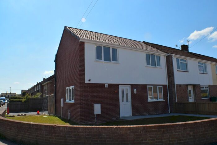3 Bedroom End Of Terrace House To Rent In Mendip Road, Bridgwater, TA6