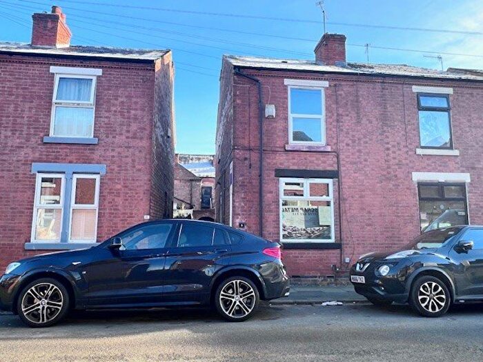 3 Bedroom Semi Detached House To Rent In Hamilton Road, Long Eaton, NG10