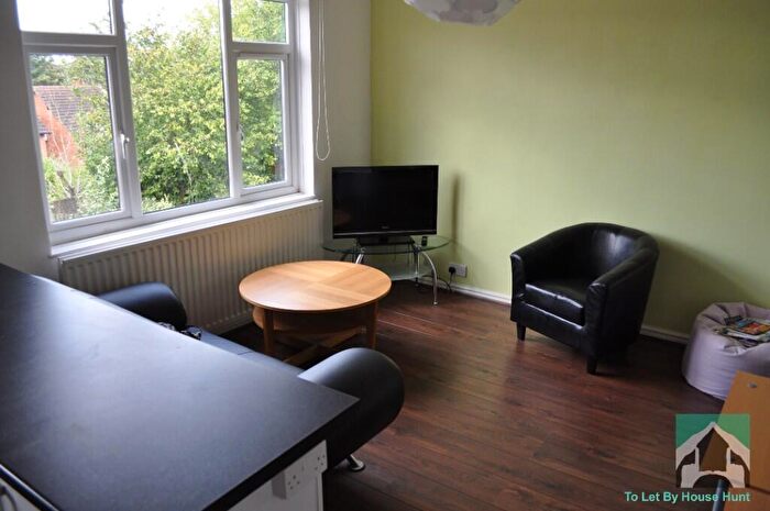 5 Bedroom Terraced House To Rent In Rookery Road, Birmingham, B29