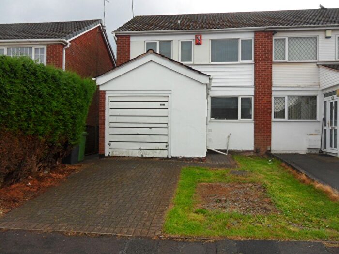 3 Bedroom End Of Terrace House To Rent In Rosemuillion Close, Exhall, CV7
