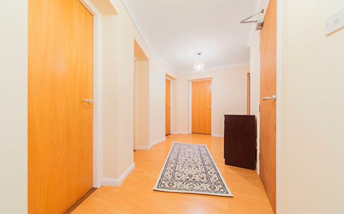 3 Bedroom Flat To Rent In Yorkhill Street, Glasgow City, Glasgow, G3