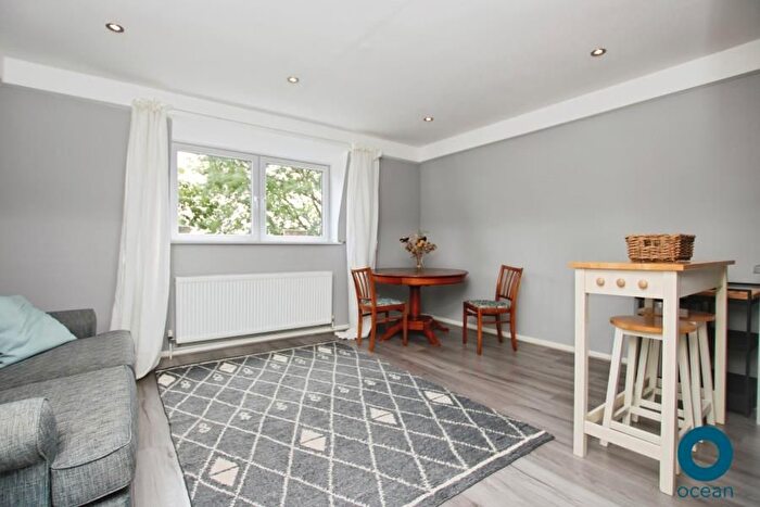 1 Bedroom Flat To Rent In Ashley Road, Montpelier, Bristol, BS6