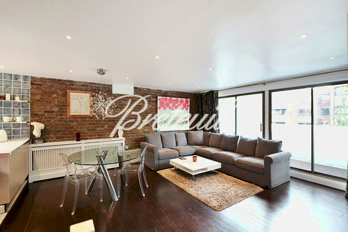 3 Bedroom Apartment To Rent In Edith Grove, London, SW10