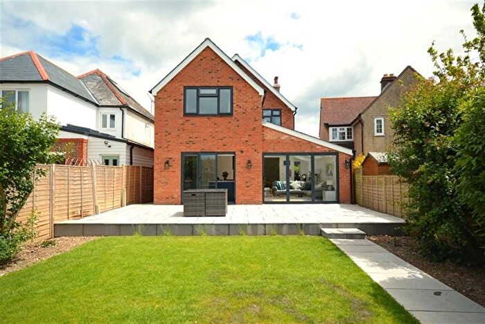 4 Bedroom Detached House To Rent In Whyke Road, Chichester, West Sussex, PO19