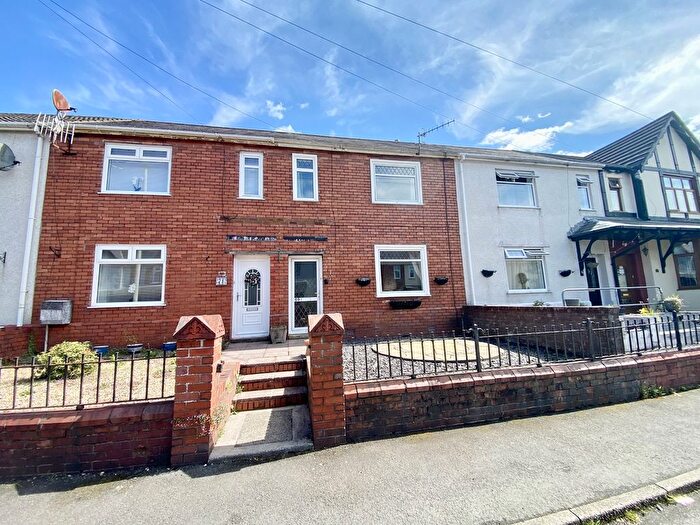 3 Bedroom Terraced House For Sale In Grove Road, Clydach, Swansea, City And County Of Swansea., SA6