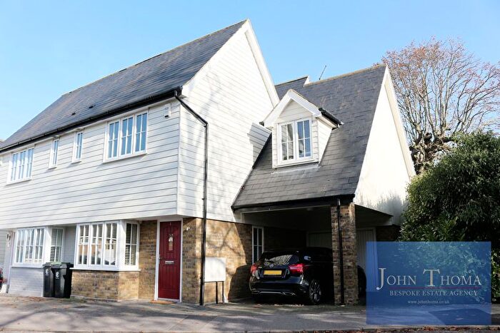 3 Bedroom Semi Detached House For Sale In Orchard Way, Chigwell, IG7