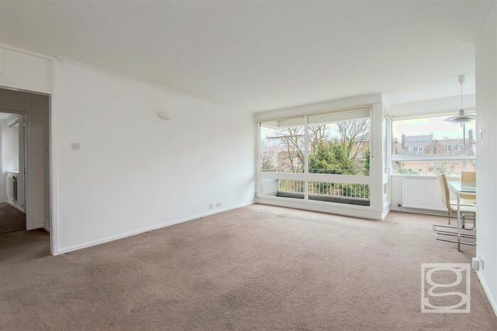 2 Bedroom Flat To Rent In Maida Vale, London, W9