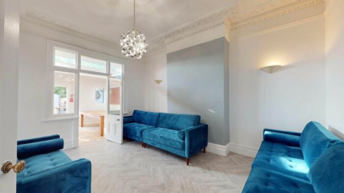 10 Bedroom House To Rent In Park Lane, Lower Weston, Bath, BA1