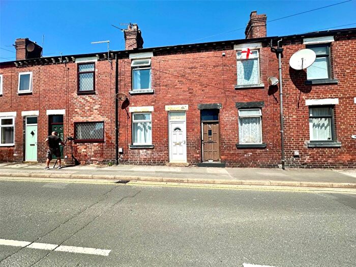 2 Bedroom Terraced House For Sale In Weeland Road, Sharlston Common, Wakefield, West Yorkshire, WF4