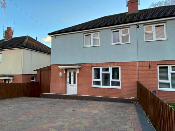 2 Bedroom Semi-Detached House To Rent In Wychwood Crescent, Sheldon, Birmingham, B26