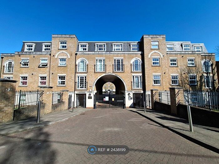 1 Bedroom Flat To Rent In Angel Court, Croydon, CR0