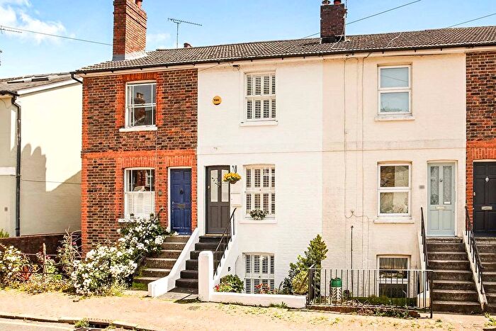 3 Bedroom Terraced House To Rent In Cromwell Road, Tunbridge Wells, Kent, TN2
