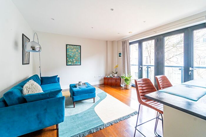 1 Bedroom Flat For Sale In Liverpool Road, Islington, London, N1